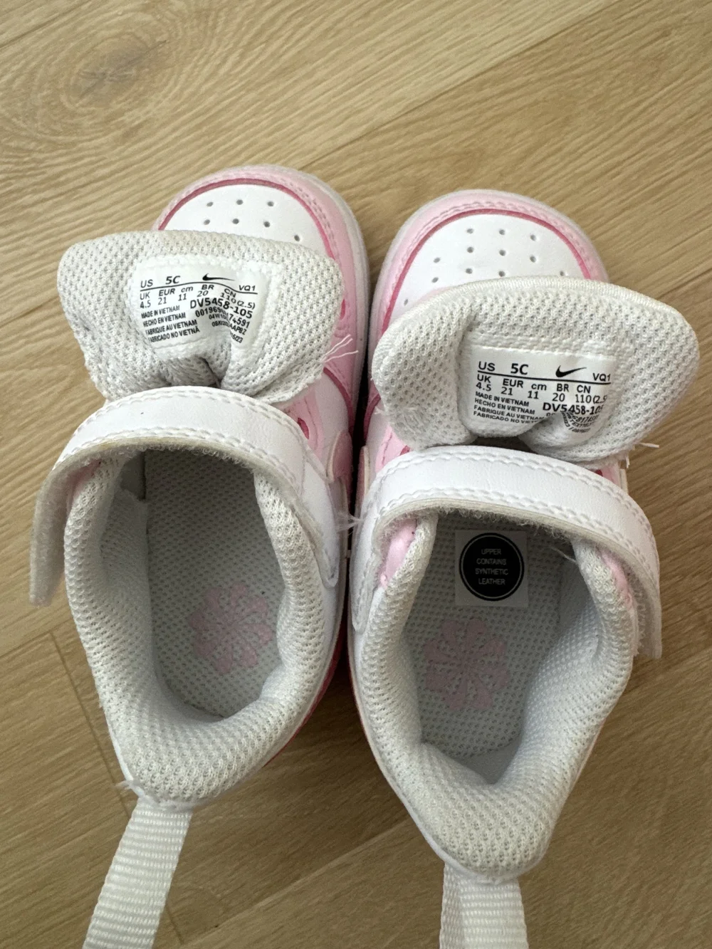 Nike Kids' Pink and White Low-Top Sneakers - Picture 3 of 6
